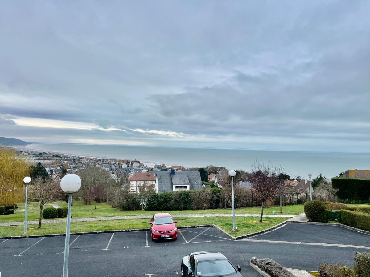 Apartament L'Horizon Bleu Blonville-sur-Mer Zewnętrze zdjęcie