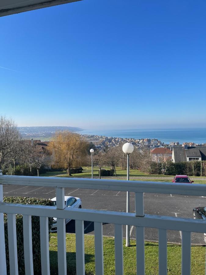 Apartament L'Horizon Bleu Blonville-sur-Mer Zewnętrze zdjęcie